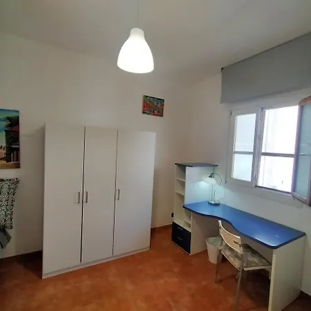 Apartmán Dimora Turistica Via Dei Mille 37 *